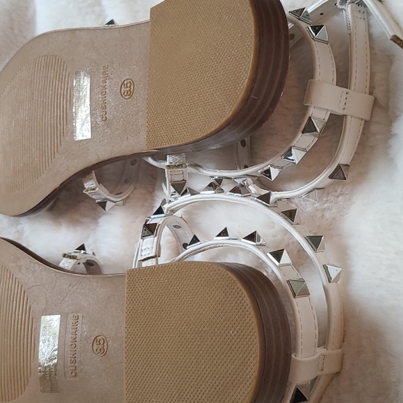 Pyramid stud sandals - Picture 5 of 5